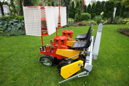 Рассадопосадочная машина S219 K (9х9 см.) 4-х секционная
