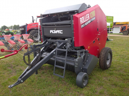 Пресс-подборщик рулонный Roller 1200
