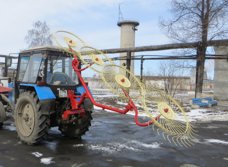 Грабли валковые навесные ГВН-4М