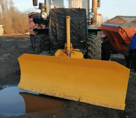 Отвал гидроповоротный на Т-150, ХТЗ, ХТА 