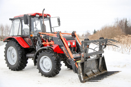 Погрузчик фронтальный FRONTLIFT / ФРОНТЛИФТ PRO-2200 с джойстиком, агрегатирование с тракторами от 130 л.с.