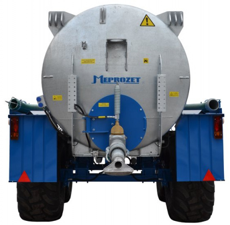 Машина для внесения удобрений PN-1/14A ECO (16 120л) на двухосной колесной базе BOGIE.