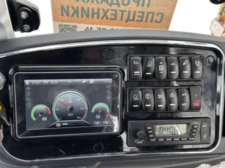 Экскаватор погрузчик LONKING 84C