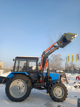 Погрузчик фронтальный FRONTLIFT / ФРОНТЛИФТ г/п 1200 к тракторам Беларус